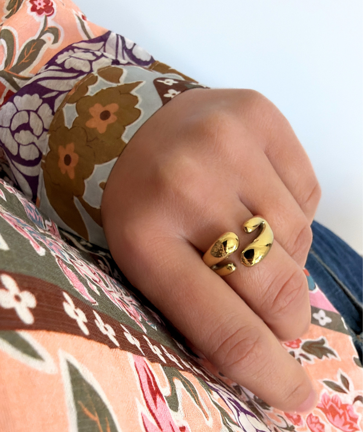 Azélia - Bague ajustable dorée