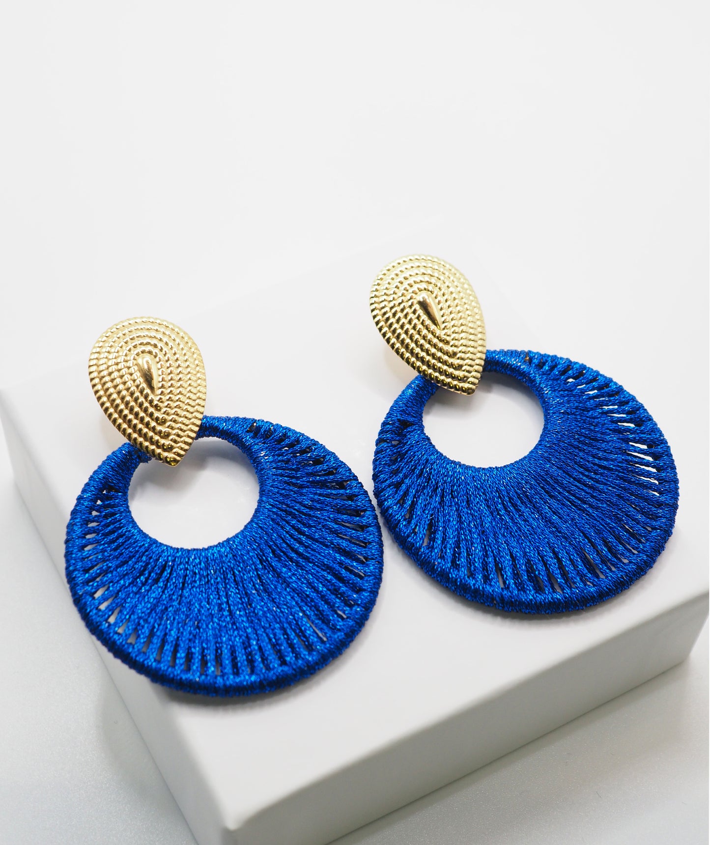 Boucles d'oreilles Anne bleues