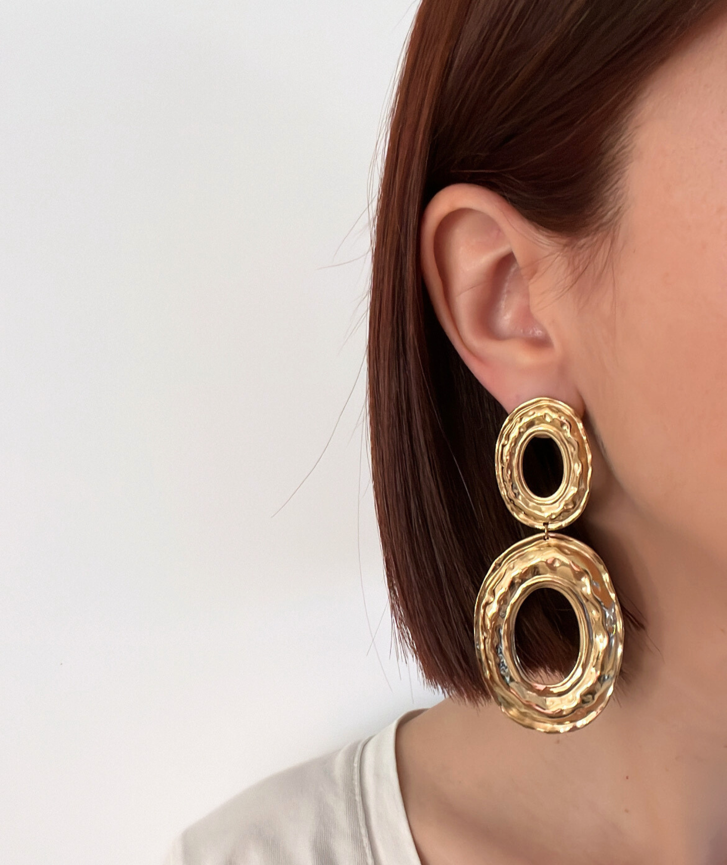 Lumi - Boucles d’oreilles dorées XXL martelées