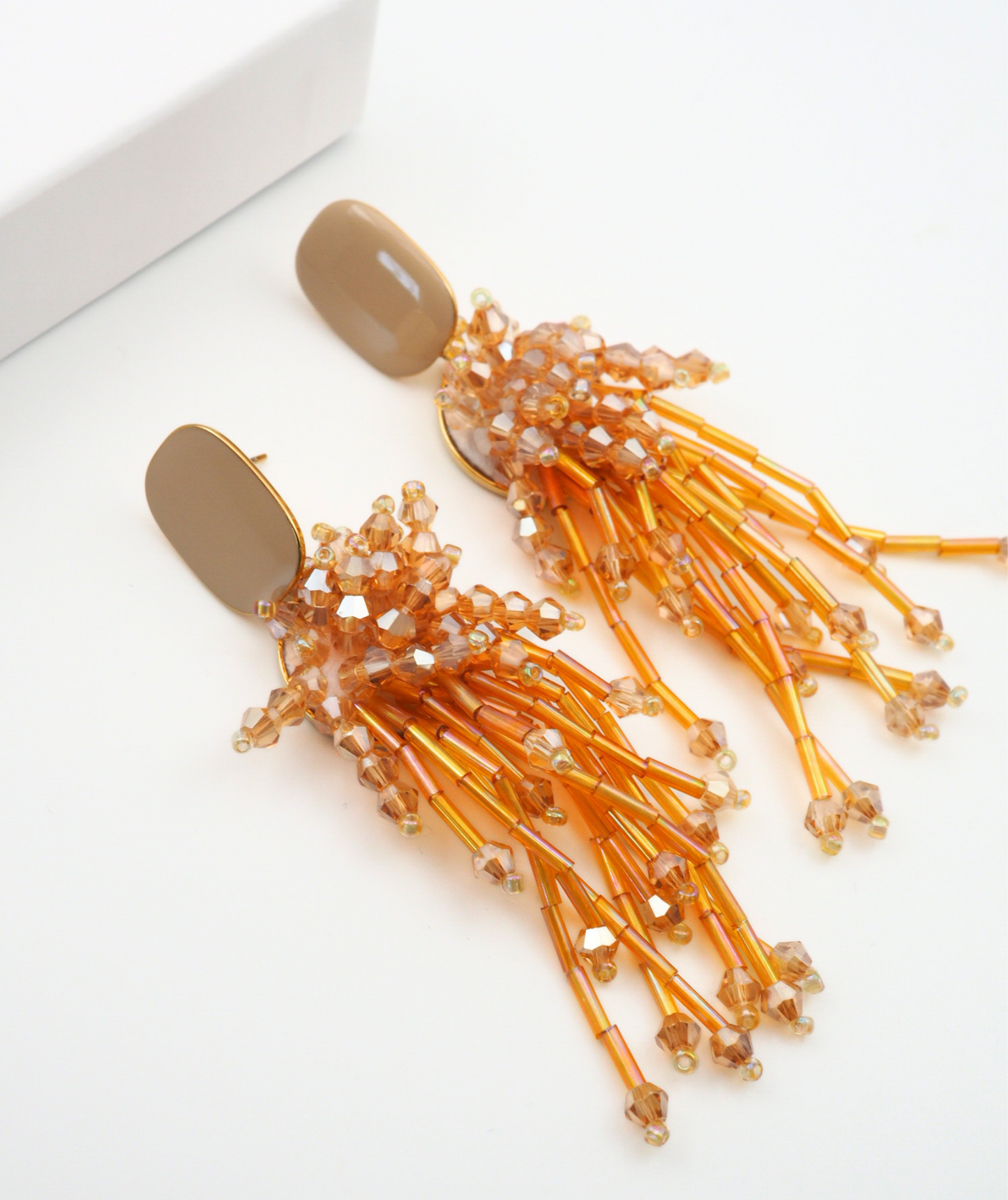 Hilona - Boucles d'oreilles pendantes perlées