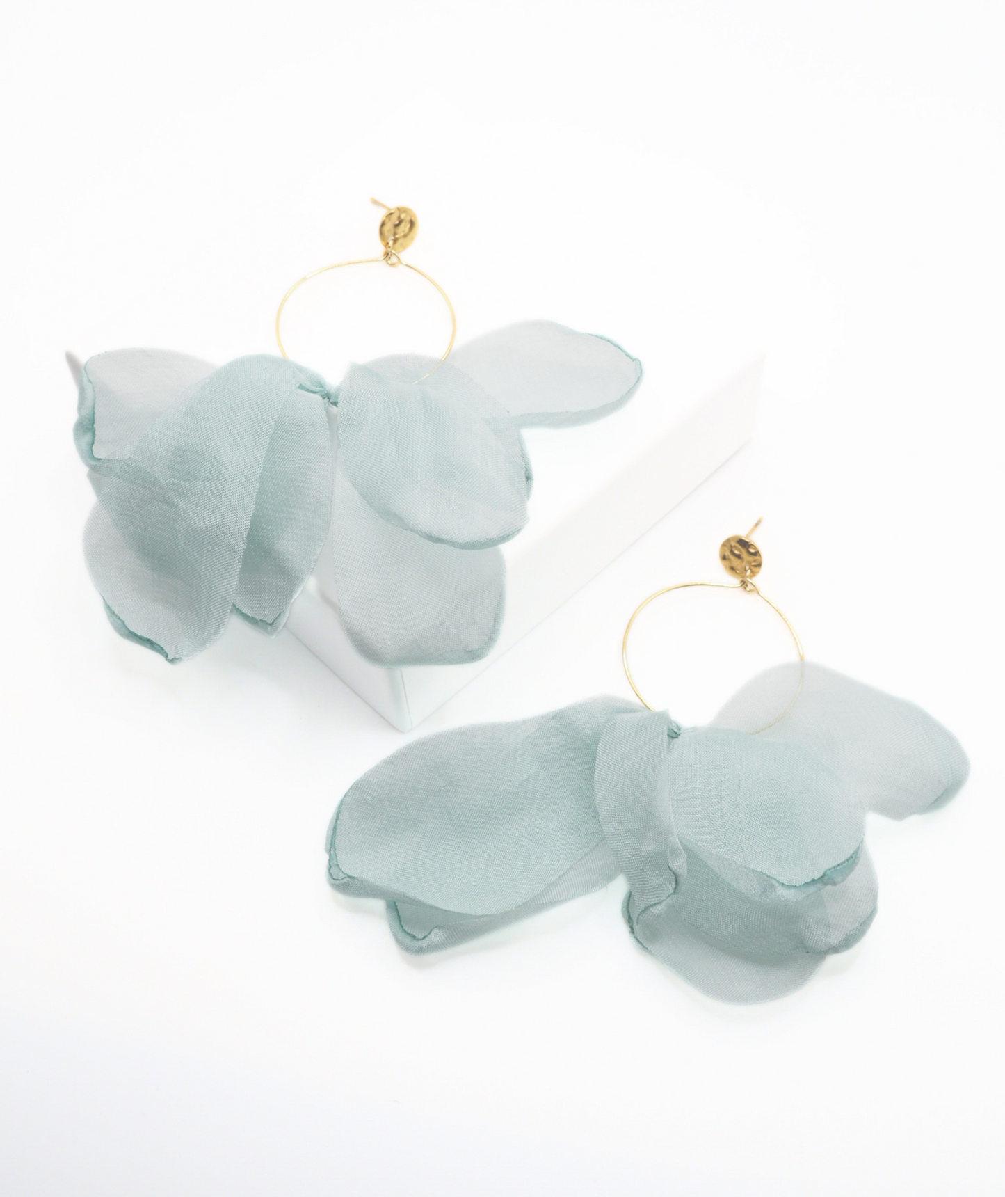 Maria bleues - Boucles d'oreilles pétales