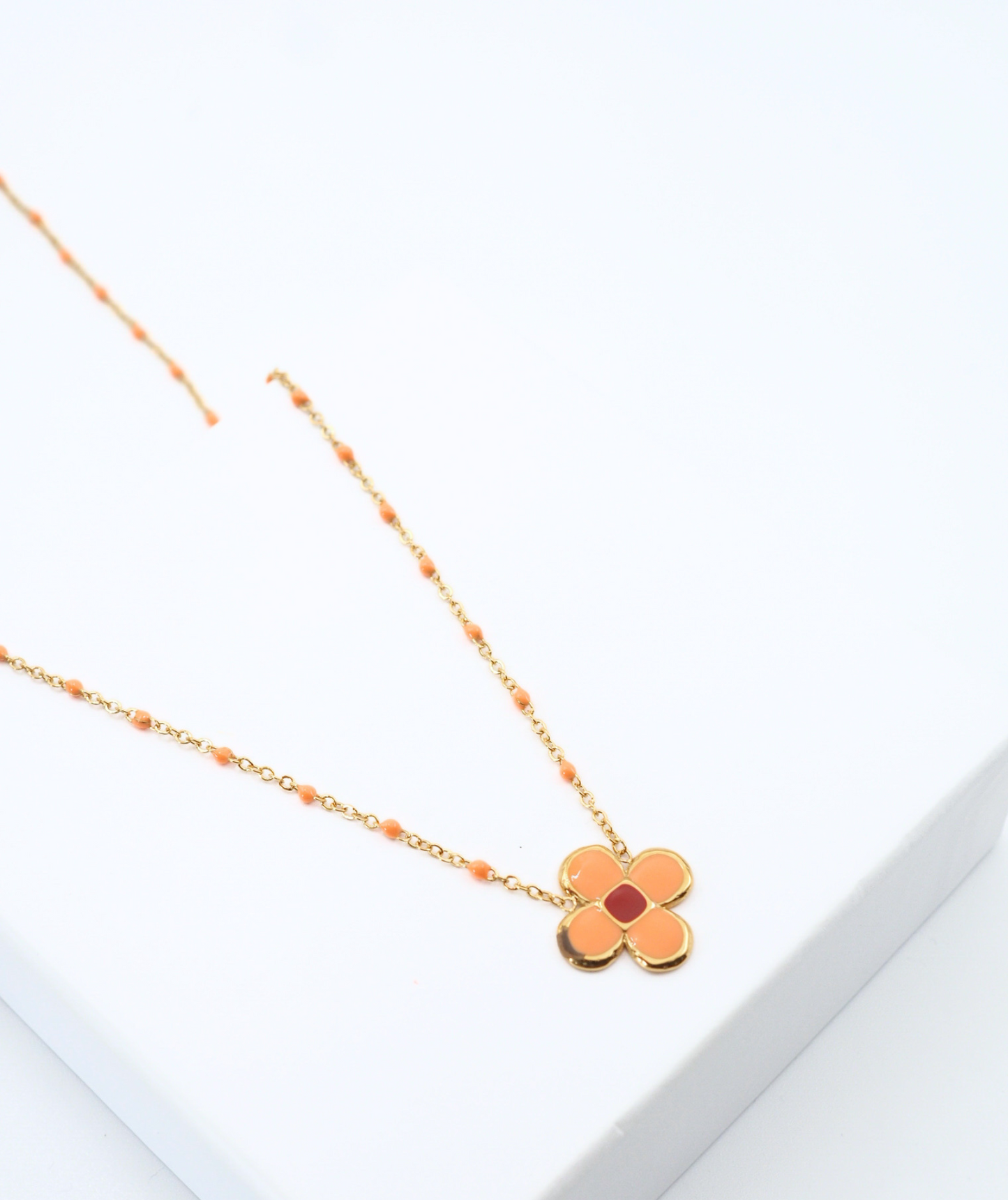 Noélya orange - Collier fin trèfle
