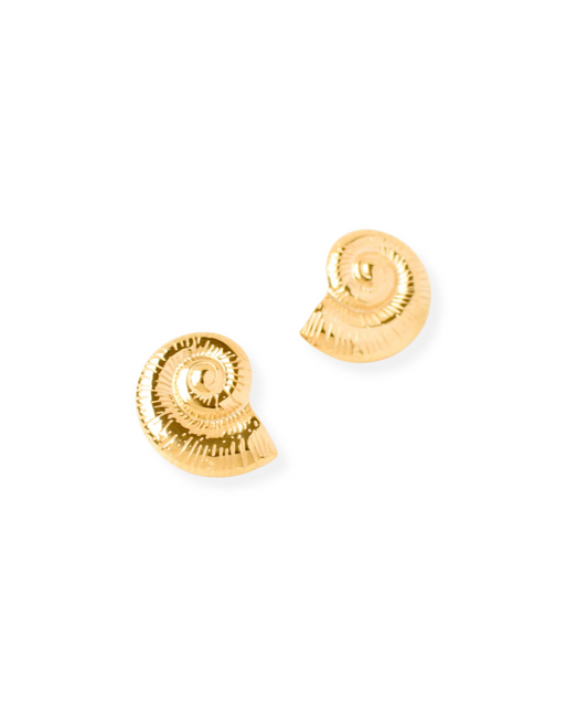 Jenny - Boucles d'oreilles coquillage dorées