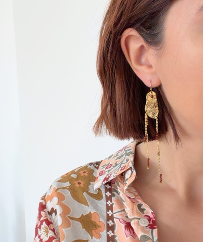 Adélie - Boucles d'oreilles dorées pendantes