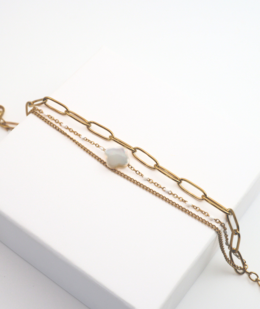 Lysidice blanc - Bracelet multirangs trèfle