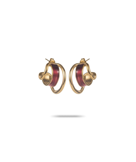 Olivia – Boucles dorées triple anneau rouge