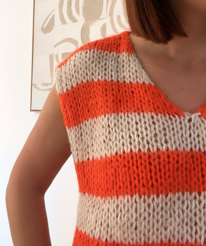 Pull maille sans manches rayé orange