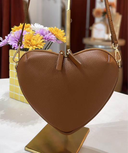 Sac camel en forme de coeur